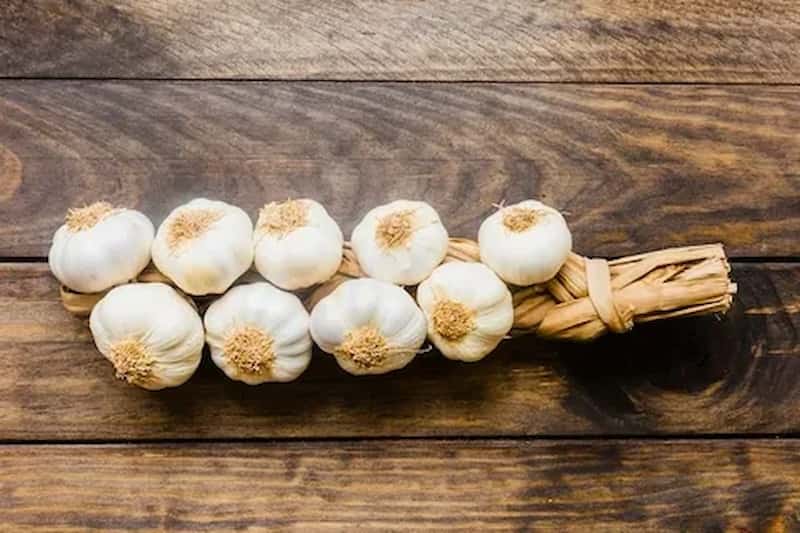 تصویر 1 از سیر خراسان ارغوانی بافتی نرم و حبه های درشت